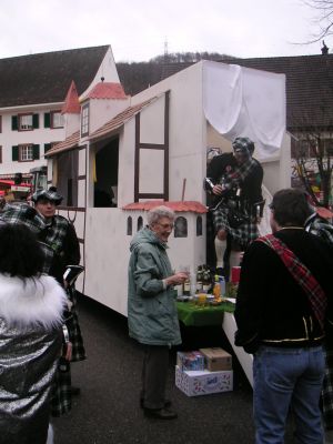 F07_006.jpg