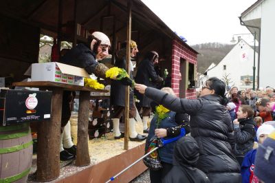 image143.jpg