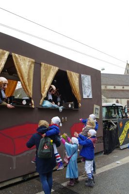 image734.jpg
