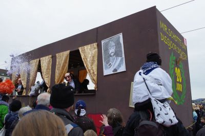 image915.jpg